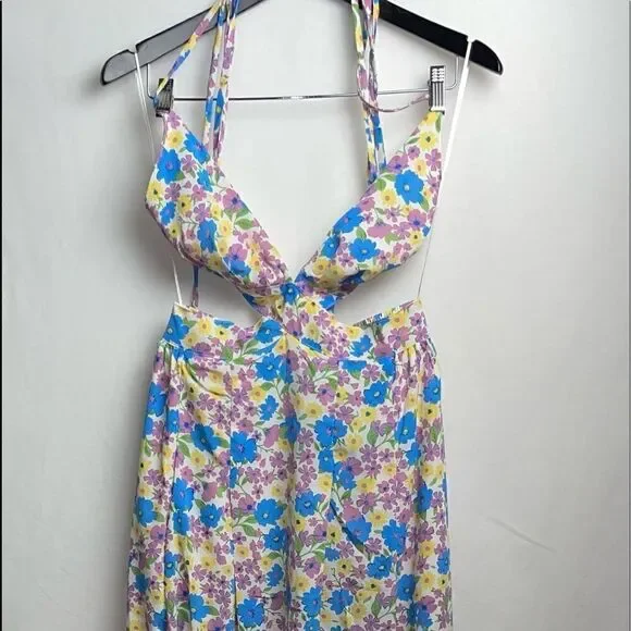 Floral Maxi Dress - Picture 8 of 14